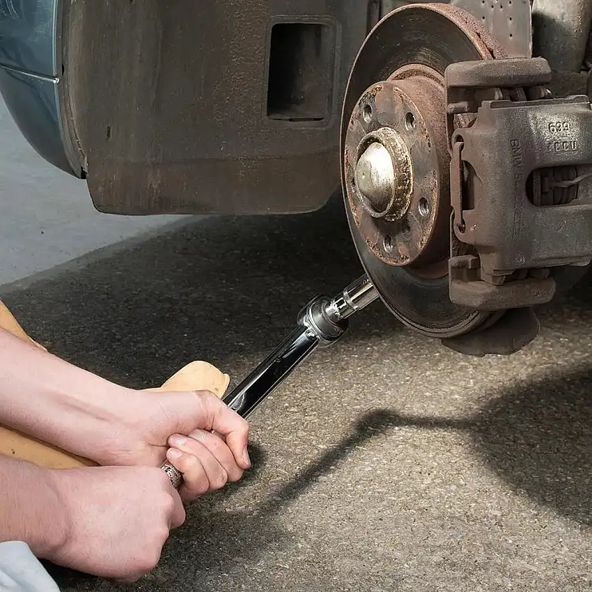 Silverline Torque Wrench 3/8" Drive Reversible Ratchet 1/4" Adaptor Extension Bar